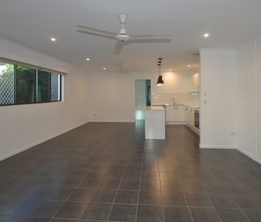 89 Wattle Street, Yorkeys Knob, QLD - Photo 2