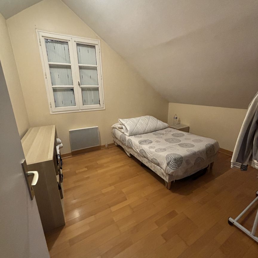 Location Appartement 2 pièces 21m² SABLE SUR SARTHE 72300 - Photo 1