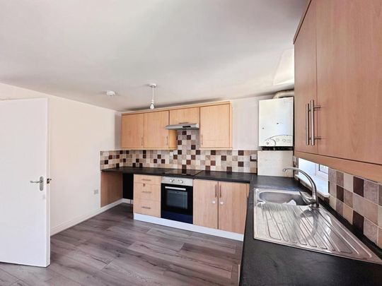 2 bedroom apartment to rent - Photo 1