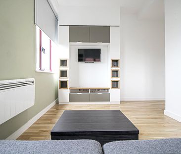 Apt 35, Q One Residence - Photo 6