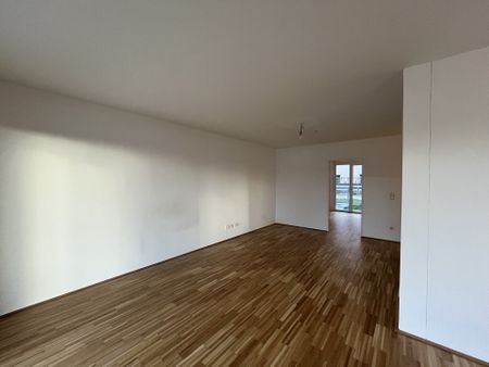 Wunderschöne 3 Zimmer Wohnung mit Garten! - Photo 2