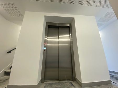 Broadway, Peterborough - Photo 2