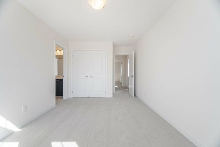 For Lease - 277 Broadacre Drive, Kitchener, Ontario - Photo 4
