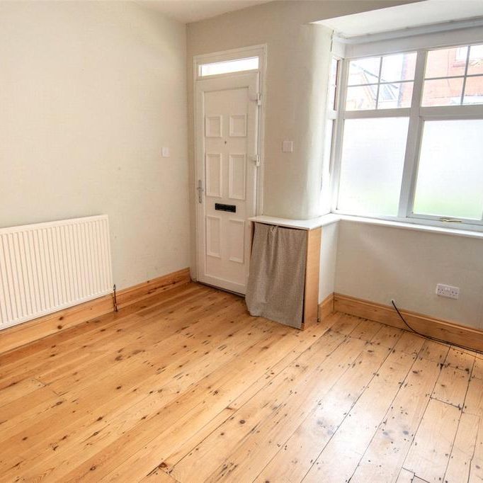 2 bedroom end of terrace house to rent - Photo 1