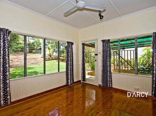 28 MCCORMACK AV - Photo 1