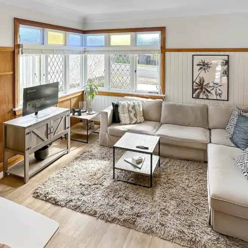 Character, Charm and Position - Photo 1