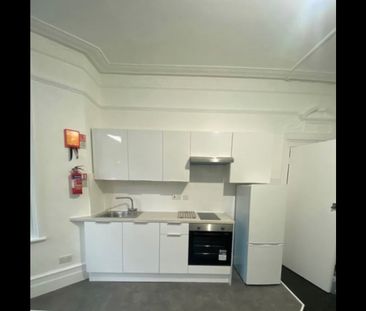 Bedsit, Springwell Avenue, NW10 - Photo 4