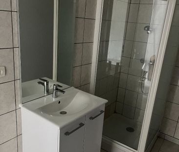 Location Appartement 2 pièces 37m² - Photo 2