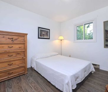 For Lease - 143 Allenwood Drive, Wasaga Beach, Ontario - Photo 1