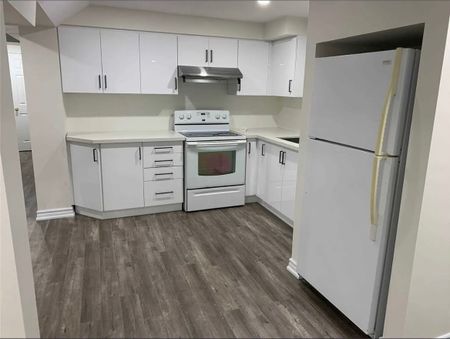 For Lease - 1549 Woodruff Crescent, Pickering, Ontario - Photo 3