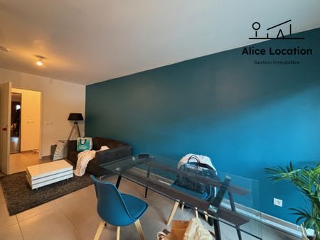 Location Appartement 2 pièces 52m² BONS EN CHABLAIS 74890 - Photo 2