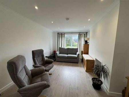 Tregrea Estate, Beacon, Camborne, TR14 - Photo 3