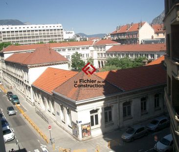 Location Appartement 1 pièce 15m² GRENOBLE 38000 - Photo 1