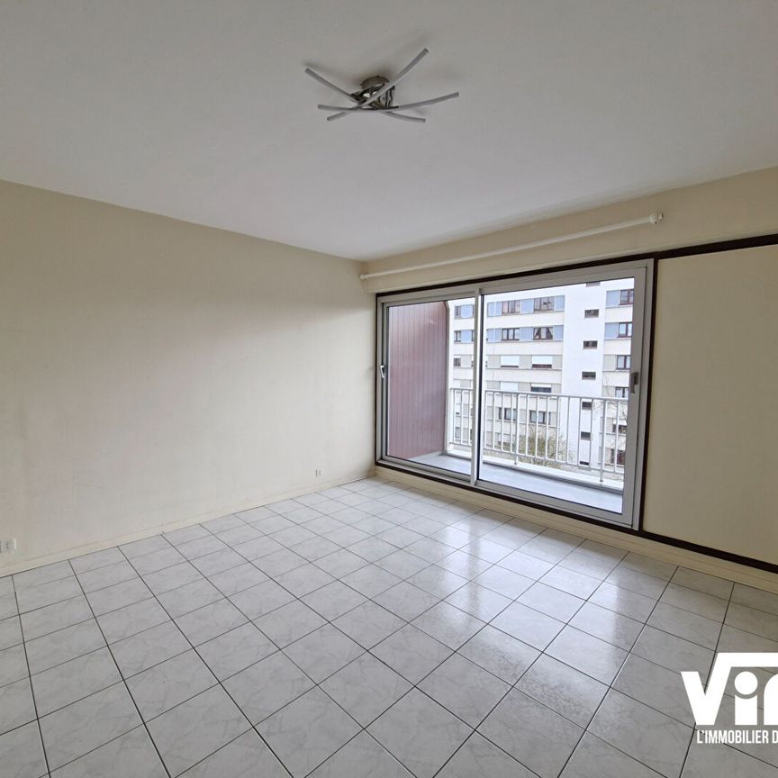 LIMOGES T2 DE 37 m² PROCHE FAC DE DROIT - Photo 1