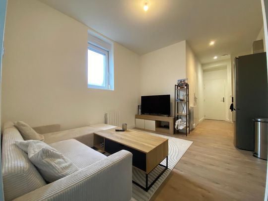 Location Appartement 2 pièces 32m² TAIN L HERMITAGE 26600 - Photo 1