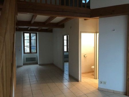 Location Appartement 4 pièces 59m² LES VANS 07140 - Photo 5