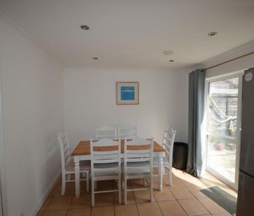 3 bedroom house to rent - Photo 3