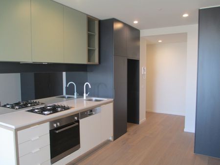 Location, Lifestyle. 2 Bedrooms, 1 bathroom & 1 Secure Car space - Photo 4