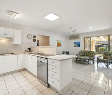 WELCOME TO YOUR NEW BURLEIGH WATERS HOME&mldr; - Photo 6