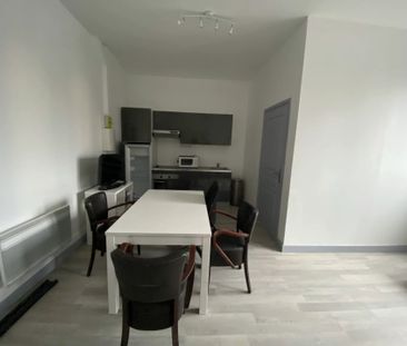 Location Appartement 1 pièces 30 m2 à Saint-Quentin - Photo 6