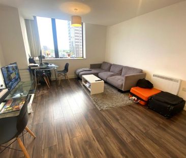 1 bedroom flat to rent - Photo 1