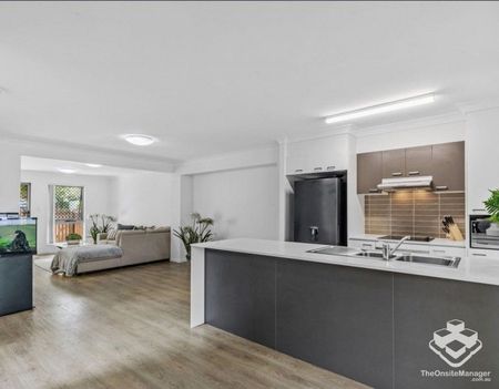 Create Listing - Photo 2