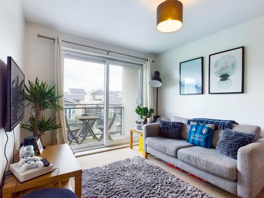 1 bedroom flat to rent - Photo 1