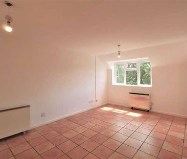 Jubilee Court, Banbury, OX16 - Photo 4