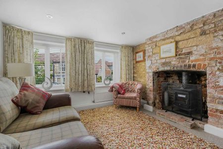 3 bedroom cottage to rent - Photo 2