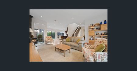 Contemporary Two-Storey Home in Sought-After Frankston High School Zone - Photo 3