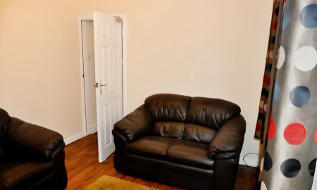 5 bedrooms - Photo 2