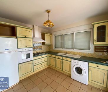 Location Maison 4 pièces 80m² BELLEMENE 97460 - Photo 6