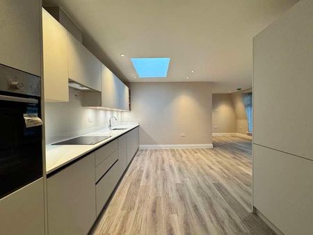 The Lofts, West Street, Maidenhead, SL6 - Photo 4