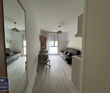 Location Appartement 1 pièce 18m² LA ROCHELLE 17000 - Photo 3