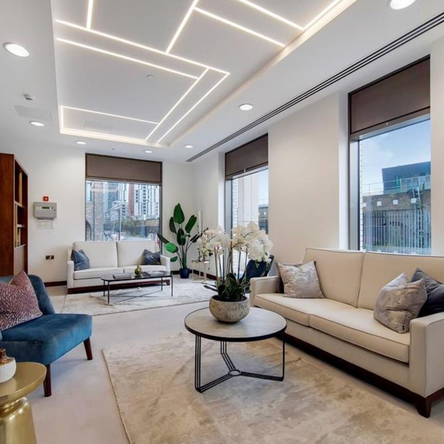 2 Bed Flat, Lancaster Way, SW11 - Photo 1