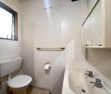 Private two bedroom unit - Photo 6