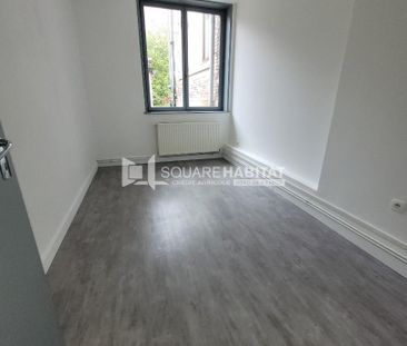 Location Appartement 2 pièces 64m² VIESLY 59271 - Photo 2