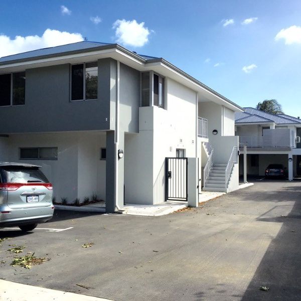 Belmont - Photo 1
