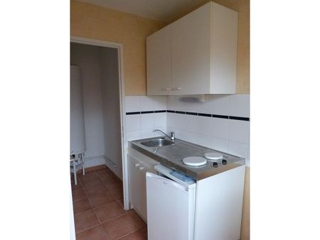 Appartement T3 RDC Avec Terrasse Jardin et Place de Parking Superficie 55 m2 - Photo 4