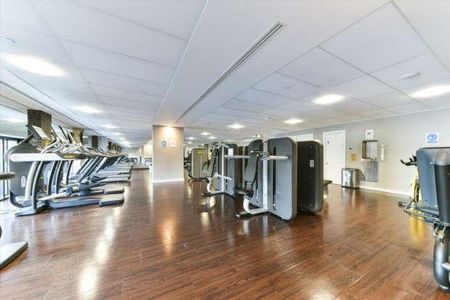 The Residence Charles Clowes Walk, Nine Elms, SW11 - Photo 5