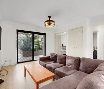 Lovely Furnished 2 Bedroom Unit, located at Solitaire on Chevron Is... - Photo 1