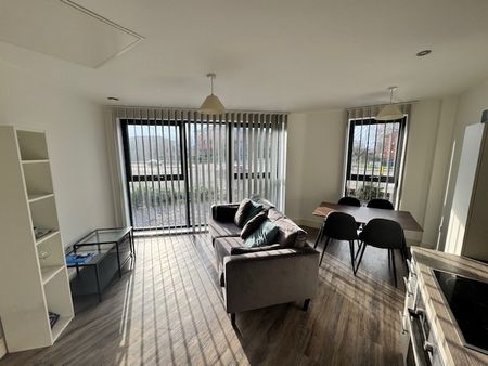 2 Bed Flat, Langworthy Road, M5 - Photo 3