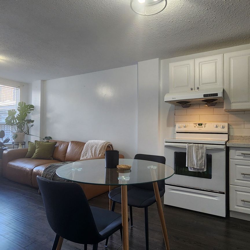 For Lease - 17 Boulder Crescent, Guelph, Ontario - Photo 1