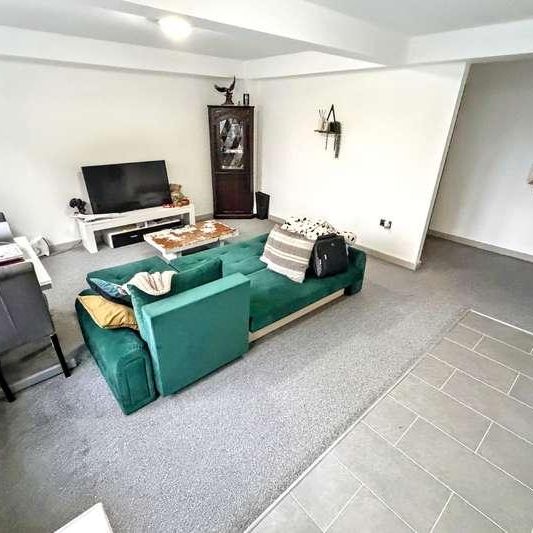 Misterton Court, Orton Goldhay, Peterborough, PE2 - Photo 1