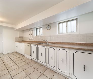 For Lease - 2534 Palisander Avenue Unit# Lower, Mississauga, Ontario - Photo 5