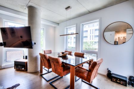 2117 Rue Tupper, #308 - Photo 3