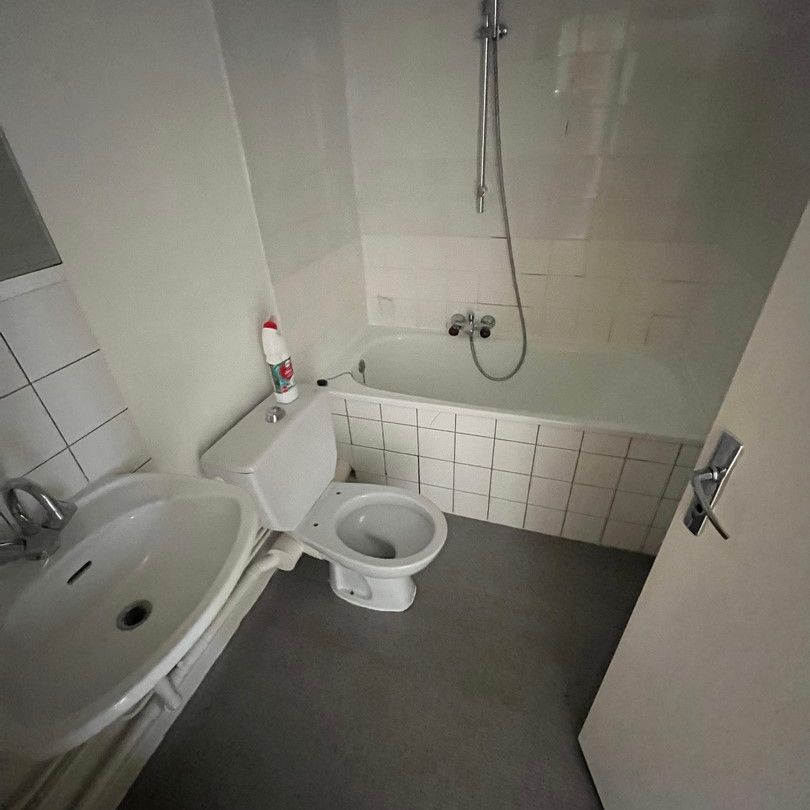 Location Appartement 1 pièce 30m² - Photo 1