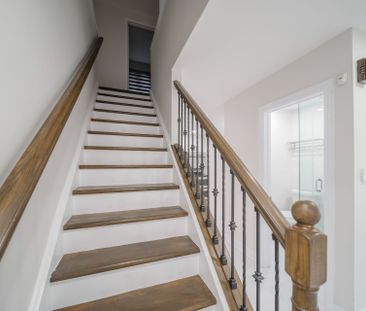 For Lease - 8 Coltman Crescent, Toronto, Ontario - Photo 4