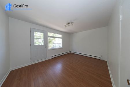 1325-1345 8e avenue - Photo 2