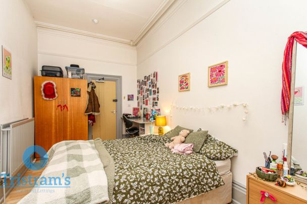 5 bed Flat for Rent - Photo 1